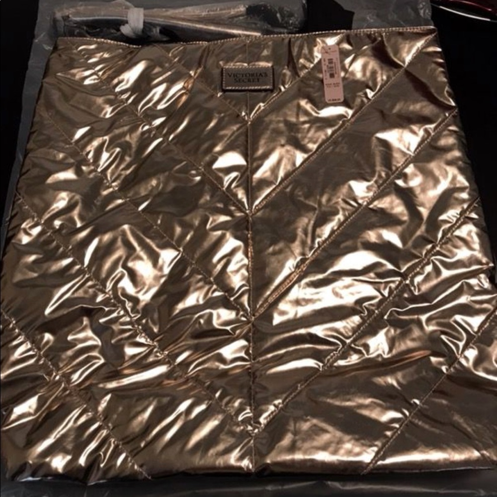 Victoria Secret Tote NWT